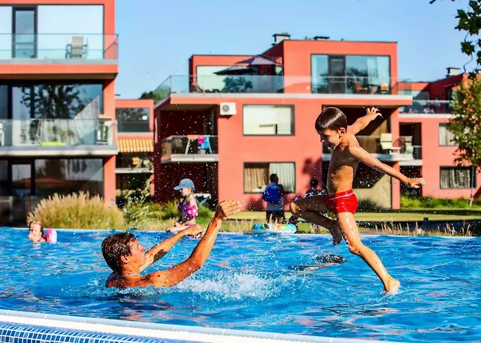 Bl Apartman Appart hôtel *