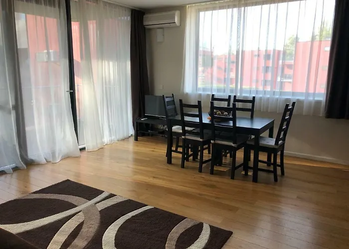 Bl Apartman Appart hôtel *